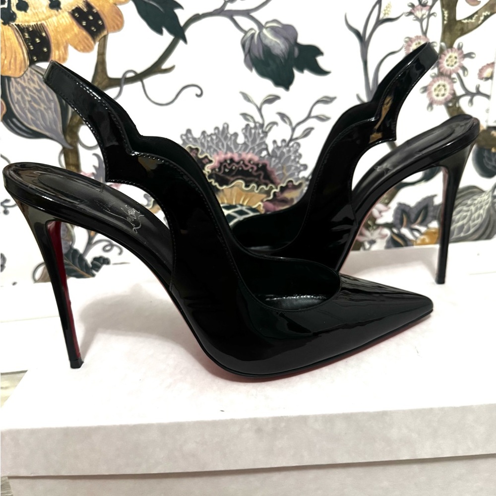 Christian Louboutin Black Hot Chick Sling Backs (41)